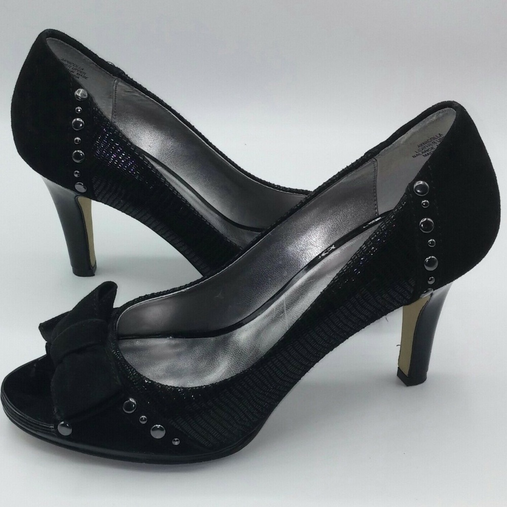 Anne Klein 7.5 Peep Toe Suede Studded Dress Pumps